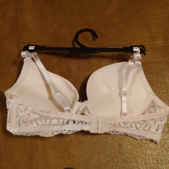 3 NWT Rene Rofe bras size 34B - Picture 4 of 12
